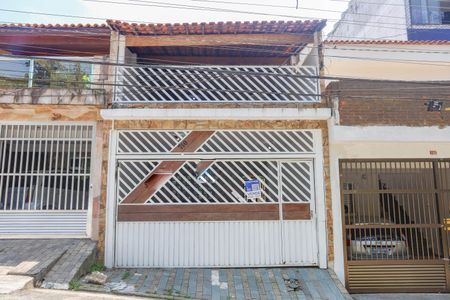 Casa à venda com 199m², 5 quartos e 2 vagasFacada