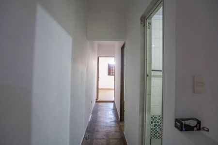 Casa à venda com 199m², 5 quartos e 2 vagasCorredor 