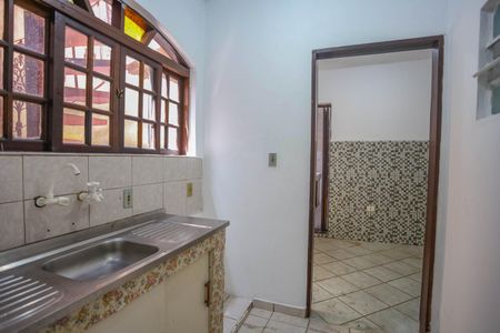 Casa à venda com 199m², 5 quartos e 2 vagasCozinha 