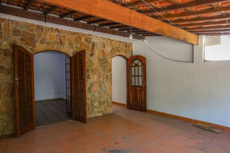 Casa à venda com 199m², 5 quartos e 2 vagasVaranda do quarto 3 