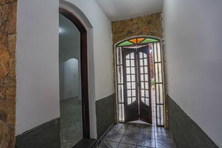 Casa à venda com 199m², 5 quartos e 2 vagasEntrada 