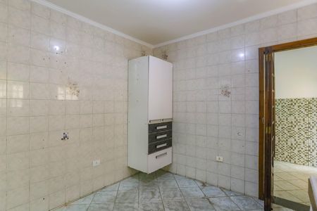 Casa à venda com 199m², 5 quartos e 2 vagasCozinha 
