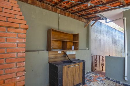 Casa à venda com 199m², 5 quartos e 2 vagasChurrasqueira