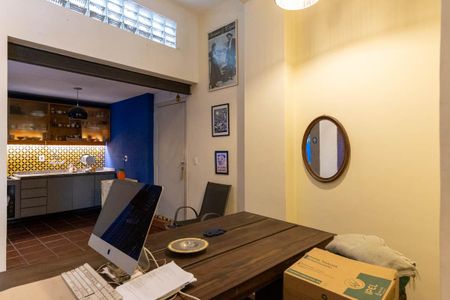 Apartamento à venda com 120m², 2 quartos e 1 vagaSala de Jantar