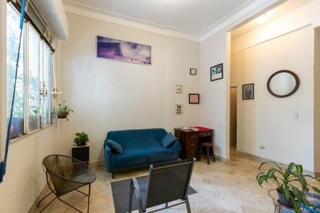 Apartamento à venda com 120m², 2 quartos e 1 vagaSala
