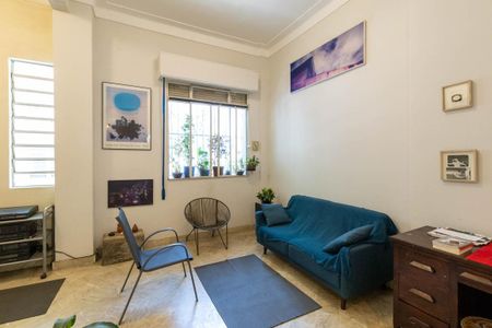 Apartamento à venda com 120m², 2 quartos e 1 vagaSala