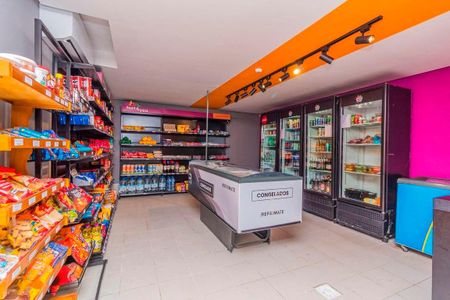 Apartamento à venda com 57m², 2 quartos e 1 vagaMercado