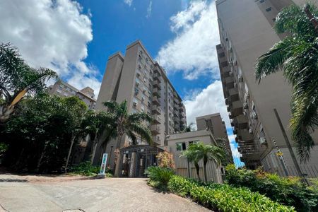 Apartamento à venda com 57m², 2 quartos e 1 vagaFachada