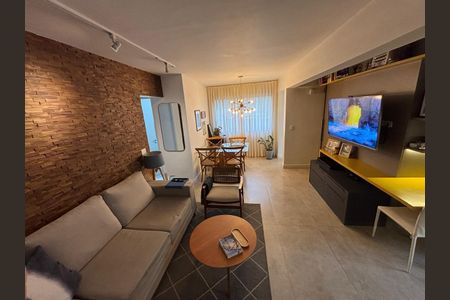 Apartamento à venda com 70m², 2 quartos e 1 vagaSala