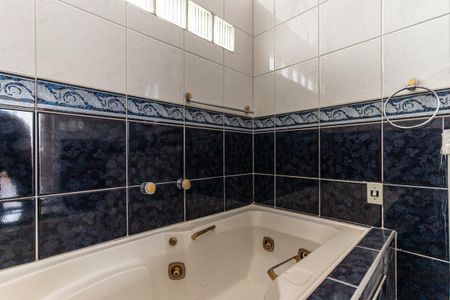 Apartamento para alugar com 220m², 3 quartos e 2 vagasBanheiro Social