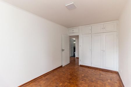 Apartamento para alugar com 220m², 3 quartos e 2 vagasQuarto 2