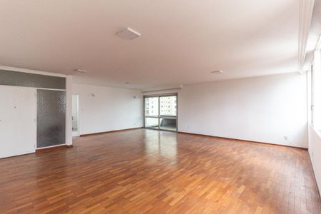 Apartamento para alugar com 220m², 3 quartos e 2 vagasSala