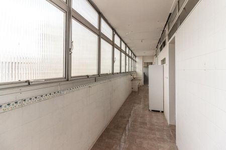 Apartamento para alugar com 220m², 3 quartos e 2 vagasÁrea de Serviço