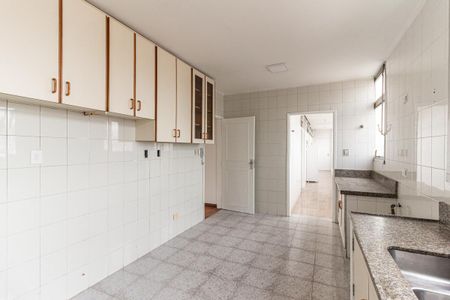 Apartamento para alugar com 220m², 3 quartos e 2 vagasCozinha