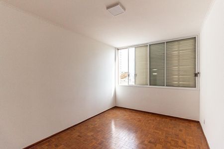 Apartamento para alugar com 220m², 3 quartos e 2 vagasQuarto 1