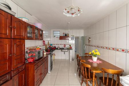 Casa à venda com 122m², 3 quartos e 1 vaga Casa à venda com 122m², 3 quartos e 1 vagaCozinha