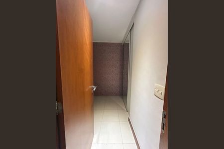 Apartamento à venda com 236m², 4 quartos e 3 vagasCorredor