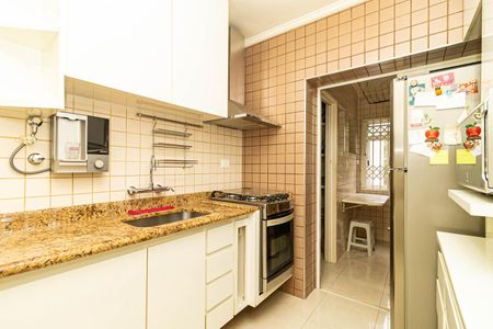 Apartamento à venda com 78m², 2 quartos e 1 vagaCozinha