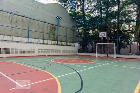 Apartamento à venda com 78m², 2 quartos e 1 vagaQuadra Esportiva