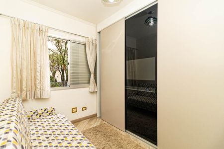 Apartamento à venda com 78m², 2 quartos e 1 vagaQuarto 2