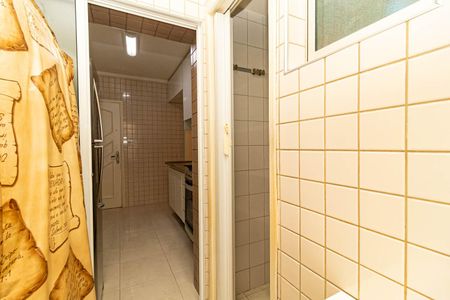 Apartamento à venda com 78m², 2 quartos e 1 vagaÁrea de Serviço