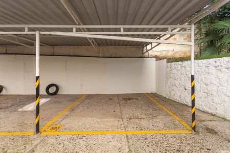 Apartamento à venda com 169m², 2 quartos e 2 vagas Apartamento à venda com 169m², 2 quartos e 2 vagasGaragem