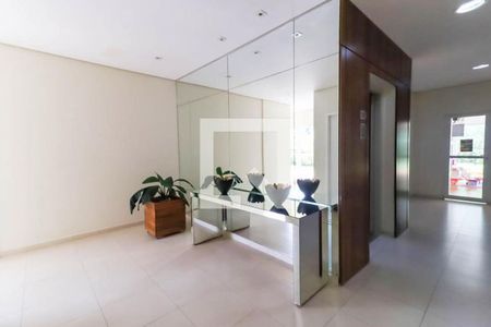 Apartamento para alugar com 89m², 2 quartos e 2 vagasHall social