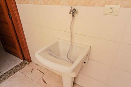 Casa de condomínio para alugar com 90m², 2 quartos e sem vagaÁrea de Serviço