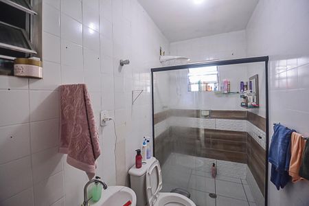 Casa à venda com 156m², 2 quartos e 3 vagas Casa à venda com 156m², 2 quartos e 3 vagasBanheiro da Suíte