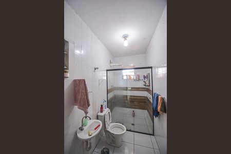 Casa à venda com 156m², 2 quartos e 3 vagas Casa à venda com 156m², 2 quartos e 3 vagasBanheiro da Suíte