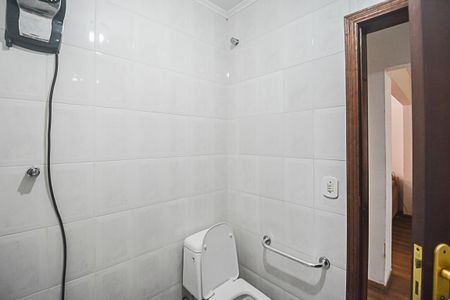 Casa à venda com 156m², 2 quartos e 3 vagas Casa à venda com 156m², 2 quartos e 3 vagasBanheiro