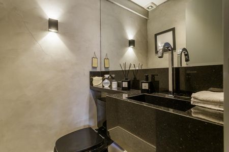 Apartamento à venda com 94m², 2 quartos e 2 vagasLavabo