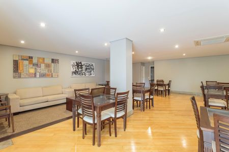 Apartamento à venda com 94m², 2 quartos e 2 vagasÁrea comum - Salão de festas