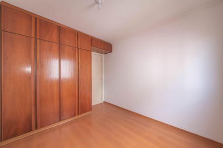 Apartamento à venda com 64m², 2 quartos e 1 vagaQuarto 2