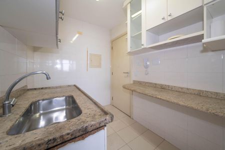 Apartamento à venda com 64m², 2 quartos e 1 vagaCozinha