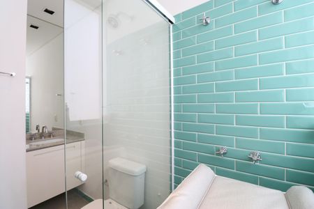 Apartamento à venda com 127m², 2 quartos e 2 vagasBanheiro da Suíte 2