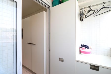 Apartamento à venda com 127m², 2 quartos e 2 vagasCozinha e Área de Serviço