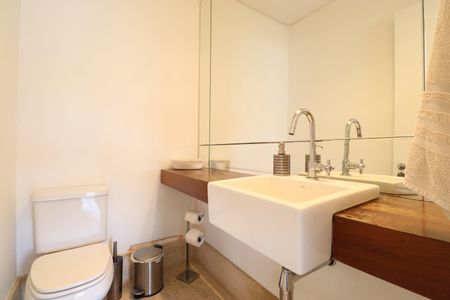 Apartamento à venda com 127m², 2 quartos e 2 vagasLavabo