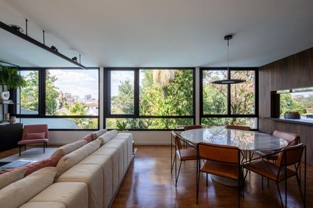 Sala de casa à venda com 4 quartos, 625m² em Pacaembu, São Paulo
