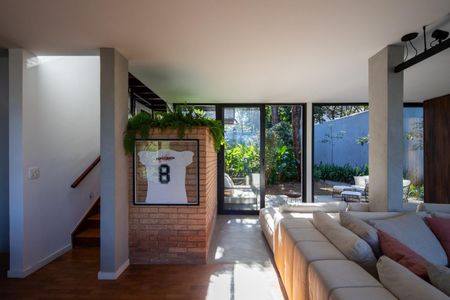 Sala de casa à venda com 4 quartos, 625m² em Pacaembu, São Paulo