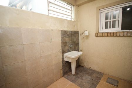 Casa de condomínio à venda com 162m², 3 quartos e 2 vagasÁrea de Serviço