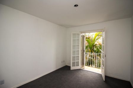 Casa de condomínio à venda com 162m², 3 quartos e 2 vagasQuarto Suíte