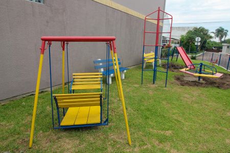 Casa de condomínio à venda com 162m², 3 quartos e 2 vagasÁrea comum - Playground