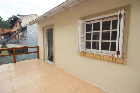 Casa de condomínio à venda com 162m², 3 quartos e 2 vagasSacada do Quarto 1