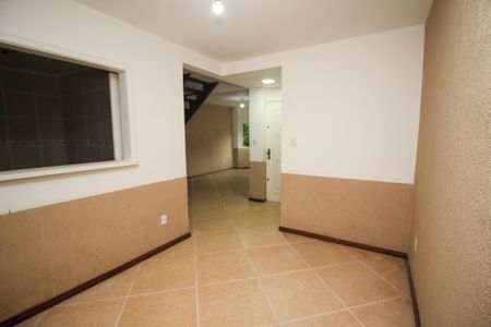 Casa de condomínio à venda com 162m², 3 quartos e 2 vagasSala de Jantar