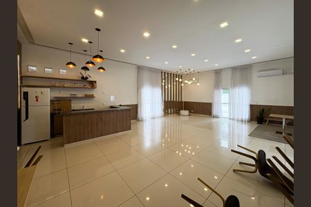 Apartamento para alugar com 45m², 2 quartos e sem vagaÁrea comum - Salão de festas