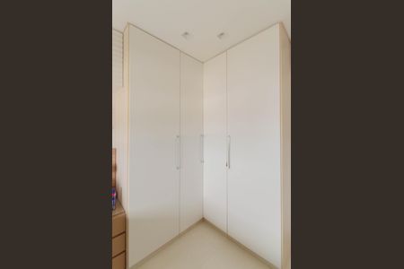 Apartamento à venda com 72m², 2 quartos e 1 vagaSuíte