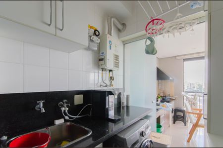 Apartamento à venda com 72m², 2 quartos e 1 vagaÁrea de Serviço