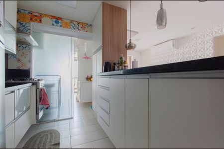 Apartamento à venda com 72m², 2 quartos e 1 vagaCozinha
