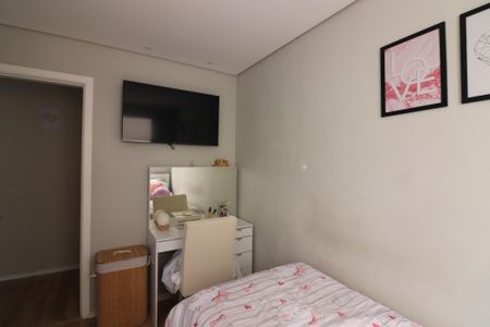 Quarto 2 de apartamento para alugar com 2 quartos, 43m² em Parque Bristol, São Bernardo do Campo